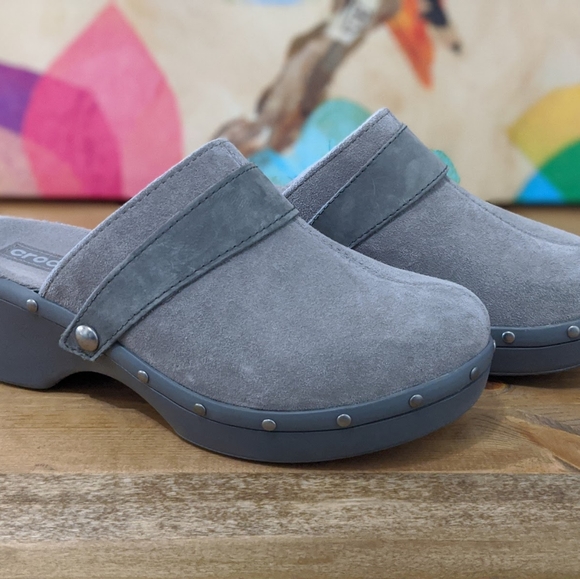 crocs cobbler stud